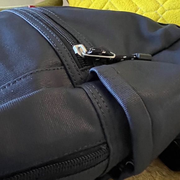 STATE Backpack Navy *EUC* - Picture 6 of 8